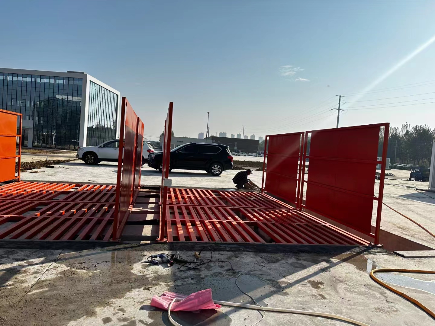 选择适合工地大门的洗车机：考虑因素及建议
